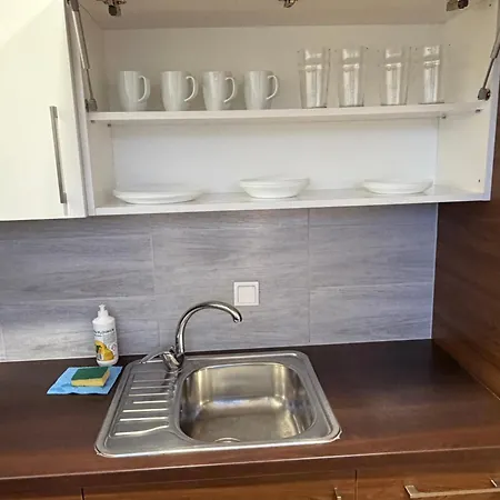 Taikos Near Old Town Self Check In Free Parking Appartement