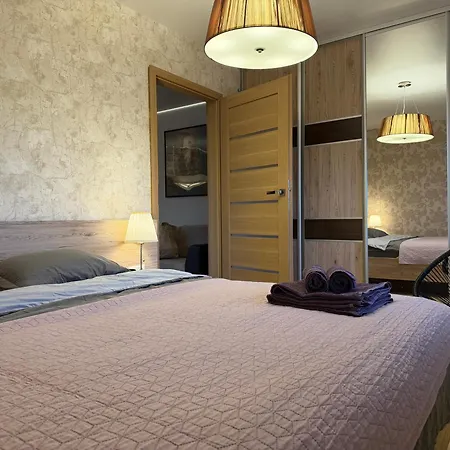 Taikos Near Old Town Self Check In Free Parking